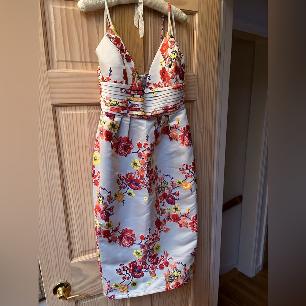 ASOS Women’s midi dress size 6 , floral